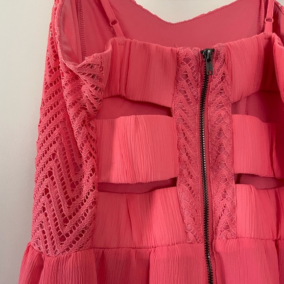 Teen Party Dress - Picture 3 of 4